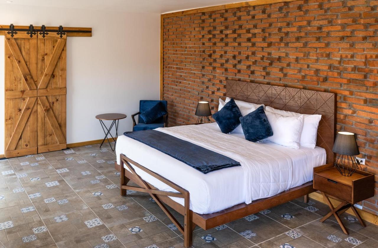 Ojo Azul Resort Valle de Guadalupe Exterior photo